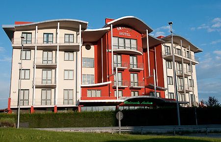 Hotel Brindor Poirino Kültér fotó